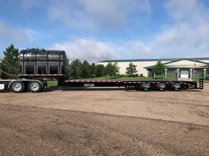 RoadRuner Manufacturing Model 5000 Sprayer Trailer
